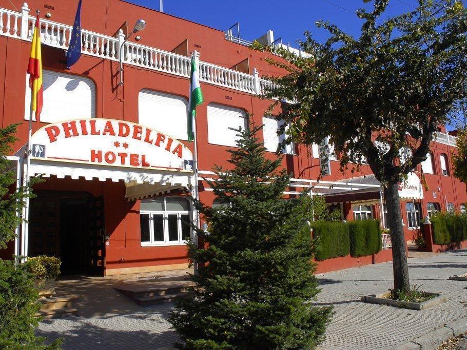 Hotel Philadelfia Peligros Exteriér fotografie